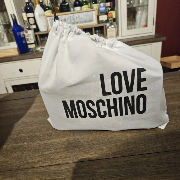 Love Moschino Black Crossbody Bag - Picture 8 of 10